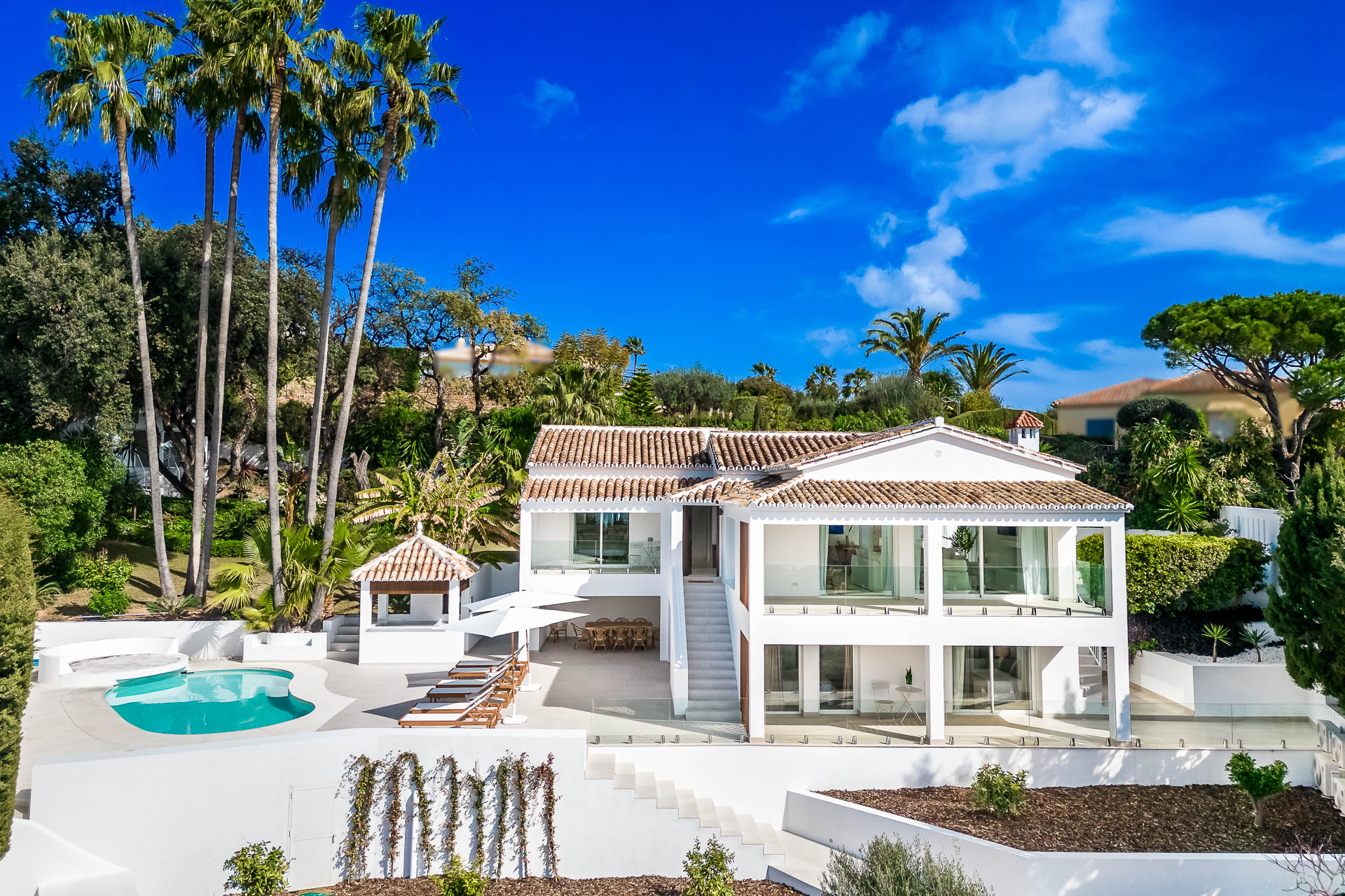 impressive-villa-with-panoramic-sea-views-in-marbella-villa-in-el-rosario